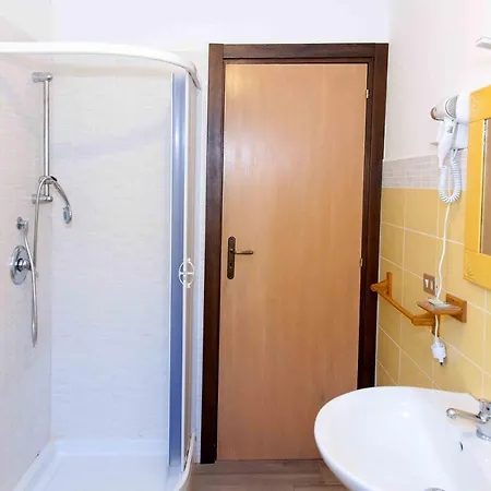 B&B Vanity 디아망테